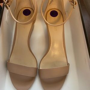 Nine West nude ankle strap heels wedge shoes 8.5